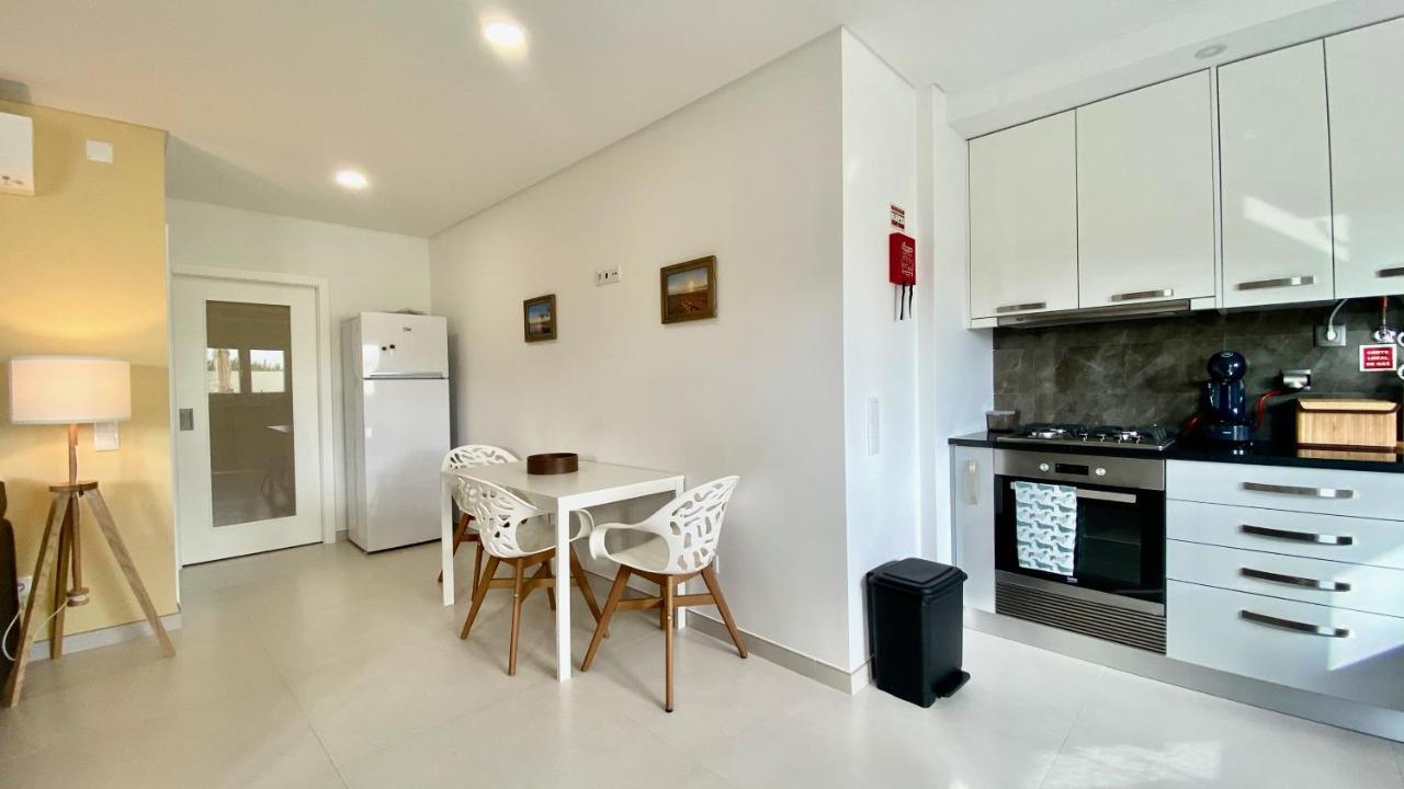 The Sunny Dune - Luxury Apartment W/ Pool & Private Terrace เฟอร์เรล ภายนอก รูปภาพ